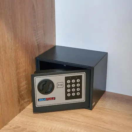 New Business Apt11 Center Appartement *