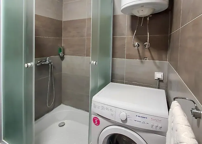 New Business Apt11 Center Апартаменти Скоп'є